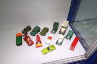 Collectables & Curio.