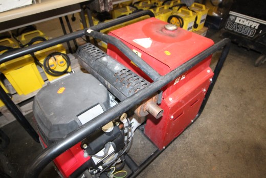 Moser generator with honda engine Â£660