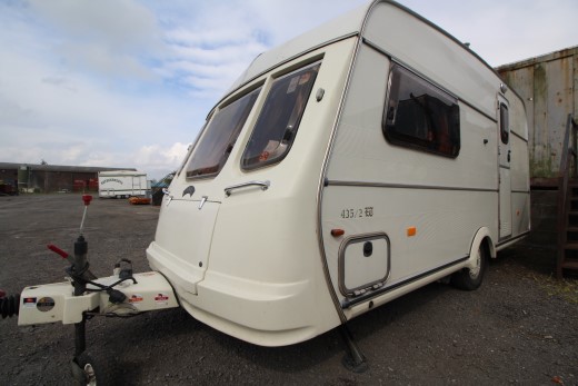 2 berth Van Royce caravan £1100