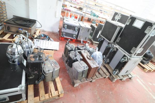 We are no taking entries for our November catering auction. This sound & Light equip is already entered.